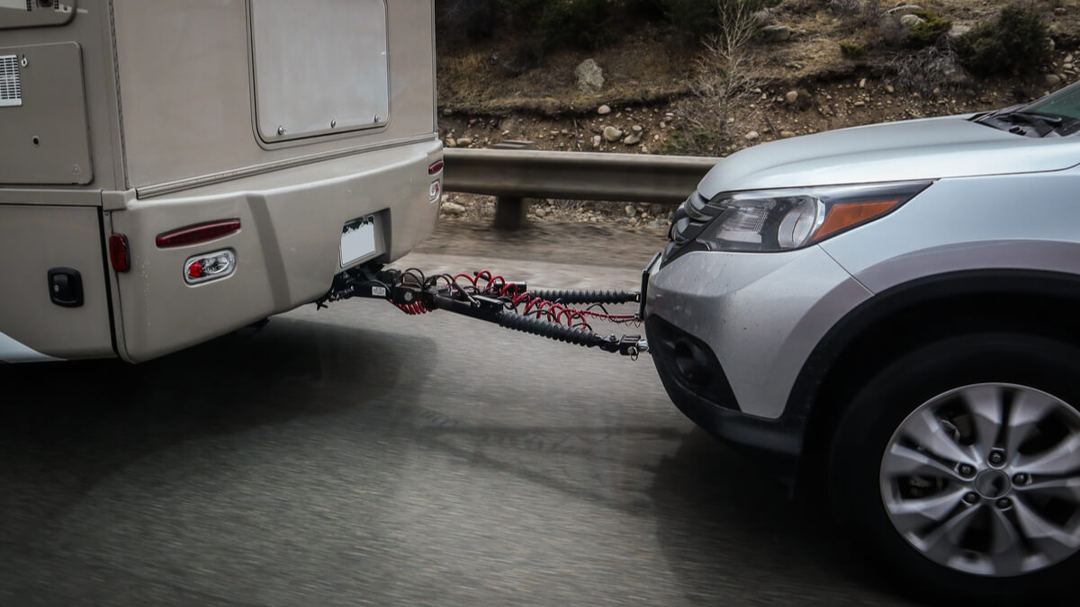 Towing with a Campervan (1)