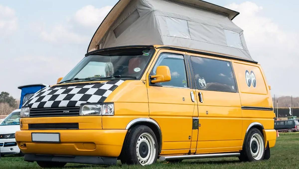 Yellow-T4 VW T4 Camper