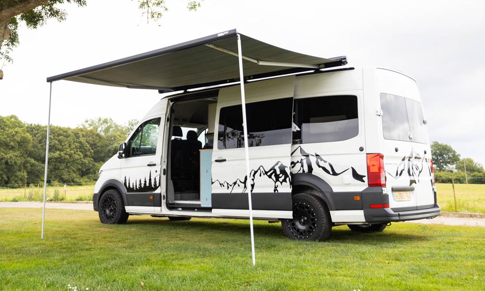 JKI25-VW-Crafter-Self-Build-Vehicle-Insurance-Header-1 A self-built VW Crafter campervan