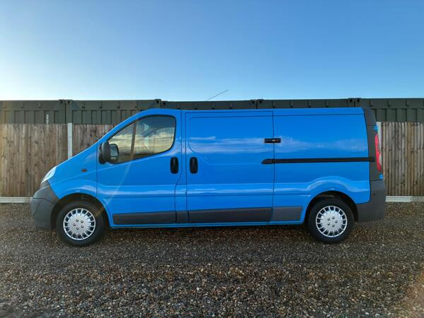 Vauxhall Vivaro Generation 1 (2001-2014) Just Kampers Insurance