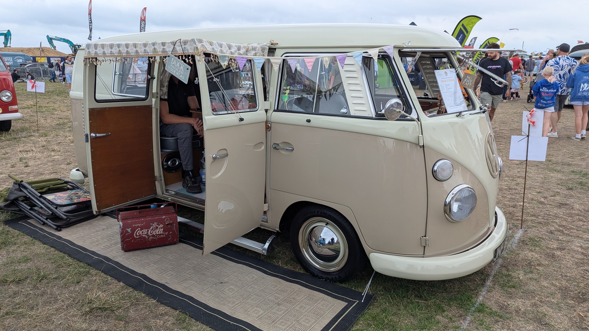 T2 Split Screen Classic Campervan - What Counts as a Classic or Historic Campervan? | Just Kampers Insurance