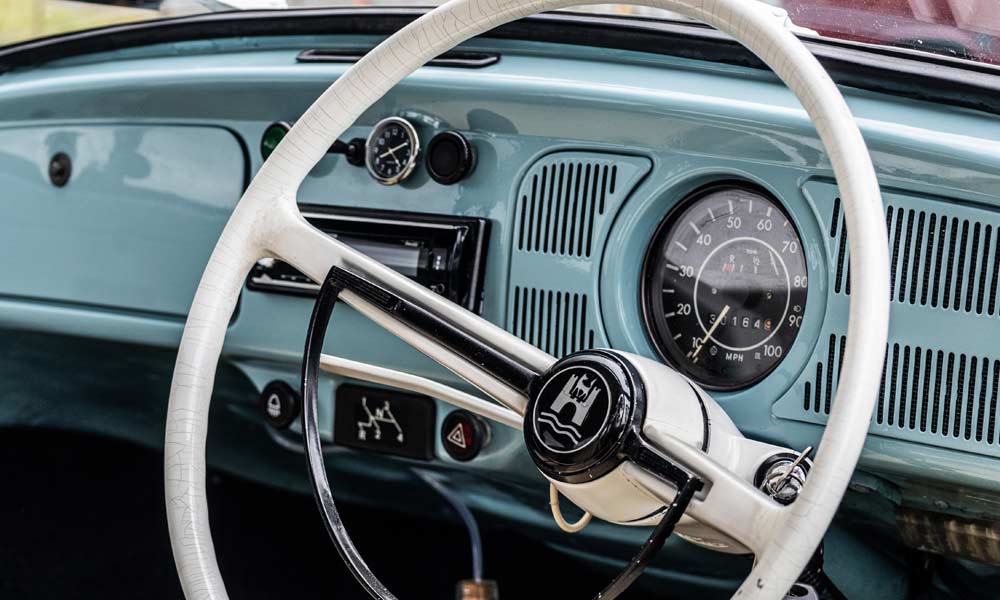 The Team - Jason Sims - 69 Cal Look Beetle - Just Kampers Insurance - Front